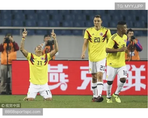 苏亚雷斯训练完回家还得哄三个娃睡觉，这体力比踢满全场还狠